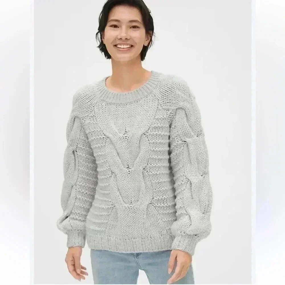GAP Wool Cable Knit Sweater Small Gray | Chunky Knit Fall Winter Cozy